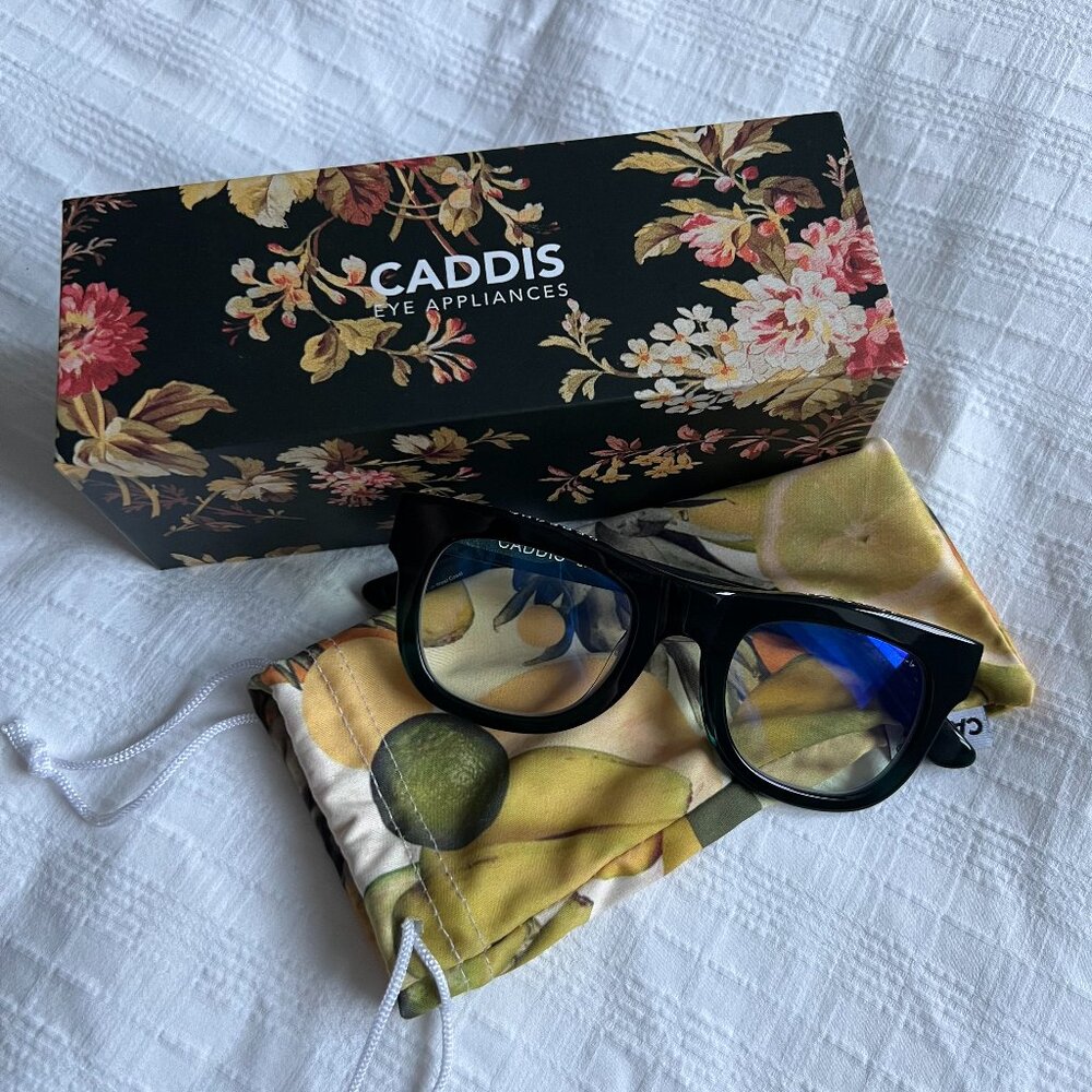 Caddis D-28 Reading Glasses in Heritage Green.